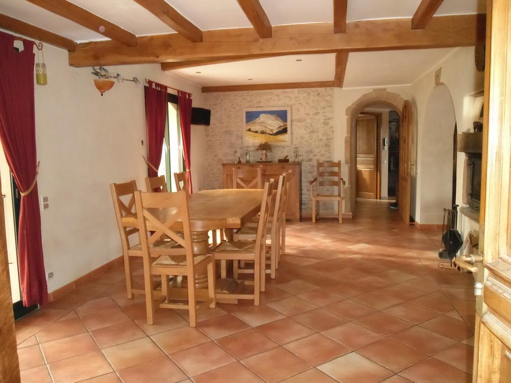 Maison De Campagne Vaison-la-Romaine Zimmer foto